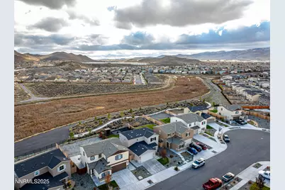 626 Coyote Bluff Court, Reno, NV 89506 - Photo 31