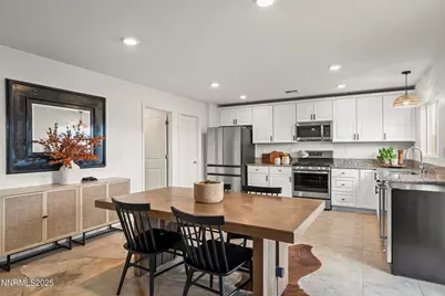 626 Coyote Bluff Court, Reno, NV 89506 - Photo 7