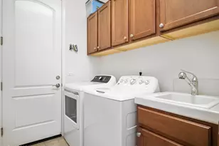 7490 Rough Rock Dr, Reno, NV 89502 - Photo 49