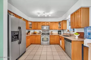 1250 Oxford Ave, Sparks, NV 89431 - Photo 9