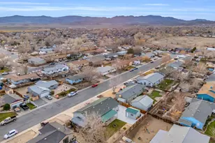 812 F St, Fernley, NV 89408 - Photo 17