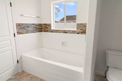 1418 Red Bluff Way, Fernley, NV 89408 - Photo 23