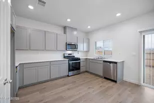 7701 Wandering Wy, Reno, NV 89506 - Photo 9