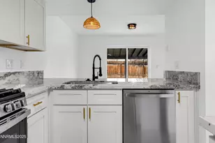 2738 Waterfield Dr, Sparks, NV 89434 - Photo 3