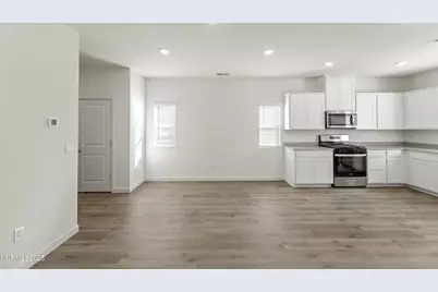 8411 Redwood Dawn Drive, Reno, NV 89506 - Photo 5