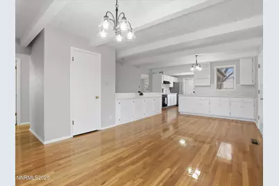 960 W 12th Street, Reno, NV 89503 - Photo 11