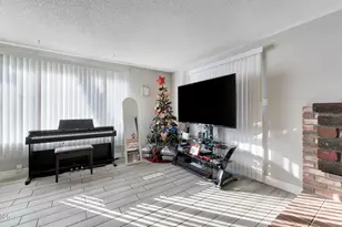 7640 Bluestone Dr, Reno, NV 89511 - Photo 9