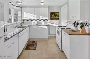 611 Nixon Ave, Reno, NV 89509 - Photo 9