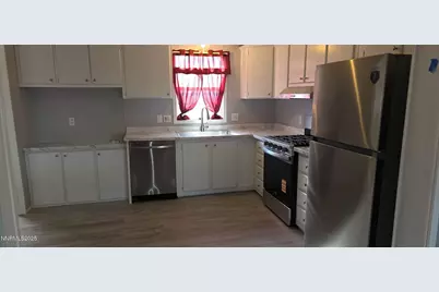 302 Martin Lane, Dayton, NV 89403 - Photo 3