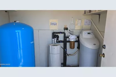 302 Martin Lane, Dayton, NV 89403 - Photo 15