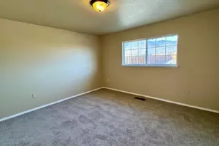 2044 Lonnie Ln, Dayton, NV 89403 - Photo 9