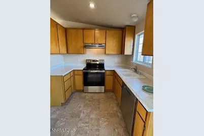 2044 Lonnie Lane, Dayton, NV 89403 - Photo 7