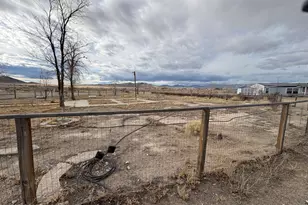 20 Miley Ln, Yerington, NV 89447 - Photo 5