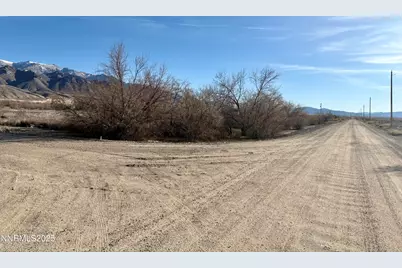 21990 Summer View Drive, Lovelock, NV 89419 - Photo 3