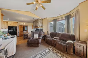 271 Greencrest Dr, Spring Creek, NV 89815 - Photo 27