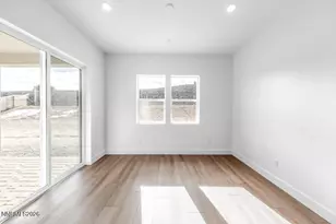 2400 Arrowroot Wy, Sparks, NV 89441 - Photo 13