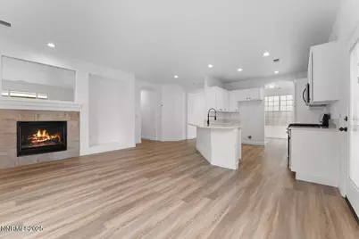 10482 Summershade Lane, Reno, NV 89521 - Photo 5
