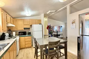 221 E Antelope Dr, Battle Mountain, NV 89820 - Photo 5