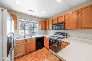 3188 Rose Vista Dr, Reno, NV 89502 - Photo 13