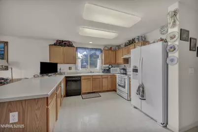 2900 Crown Canyon Court, Reno, NV 89503 - Photo 17