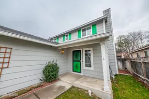 1523 Woodhaven Ln, Sparks, NV 89434 - Photo 3