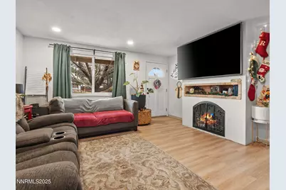 5700 Dolores Drive, Sparks, NV 89436 - Photo 7