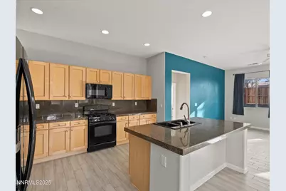 7100 Souverain Lane, Reno, NV 89506 - Photo 11