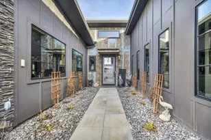 11150 Carlsbad Rd, Reno, NV 89508 - Photo 5