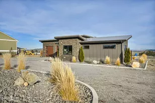 11150 Carlsbad Rd, Reno, NV 89508 - Photo 3