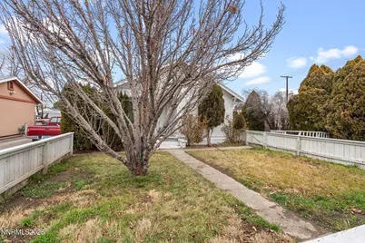 1016 Prater Way, Sparks, NV 89431 - Photo 3