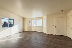 982 Ridgeview Dr, Indian Hills, NV 89705 - Photo 3