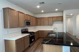 750 Kess Way, Reno, NV 89506 - Photo 3