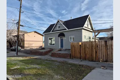424 W 10th Street, Reno, NV 89503 - Photo 1