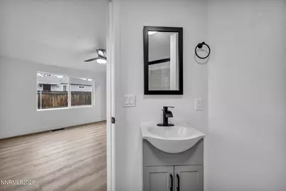 1080 Bell Street, Reno, NV 89503 - Photo 15