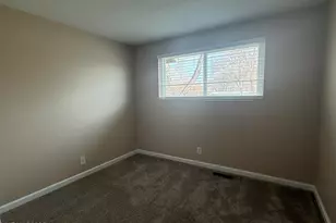 835 Ridgewood Dr, Sparks, NV 89434 - Photo 17