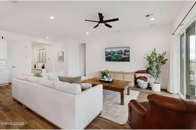 3011 Silverberry Lane, Reno, NV 89521 - Photo 9