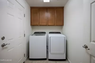 1715 Dark Horse Road #UNIT B, Reno, NV 89521 - Photo 19