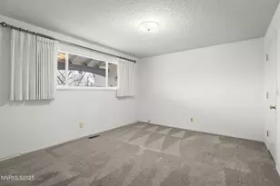 8355 Lakeside Dr, Reno, NV 89511 - Photo 29