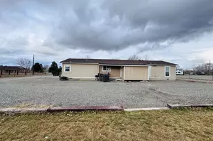 4570 Aurora Ave, Winnemucca, NV 89445 - Photo 19