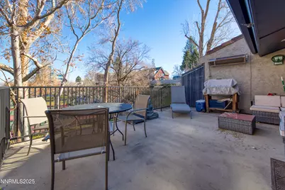 512 Island Avenue, Reno, NV 89501 - Photo 29
