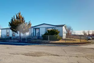 218 E Antelope Dr, Battle Mountain, NV 89820 - Photo 1