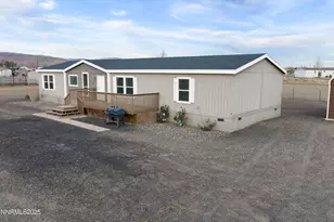 5700 Apache Dr, Stagecoach, NV 89429 - Photo 3
