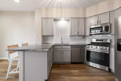 9294 Lone Wolf Circle, Reno, NV 89506 - Photo 9