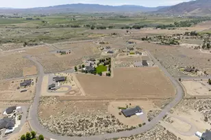 390 Angelina Cir, Wellington, NV 89444 - Photo 33