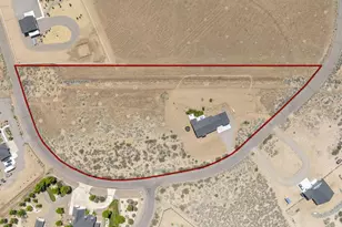 390 Angelina Cir, Wellington, NV 89444 - Photo 7