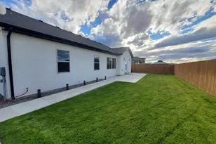 5335 Marla Dr, Winnemucca, NV 89445 - Photo 3