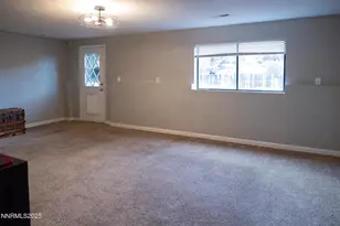 2555 Camelot Way, Reno, NV 89509 - Photo 19