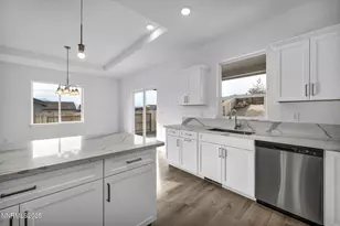 911 Saltbrush Rd, Dayton, NV 89403 - Photo 17