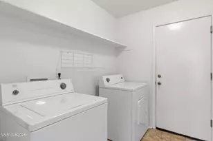 9565 Long River Dr, Reno, NV 89506 - Photo 21