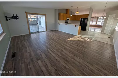 502 Yellow Jacket Road, Dayton, NV 89403 - Photo 7